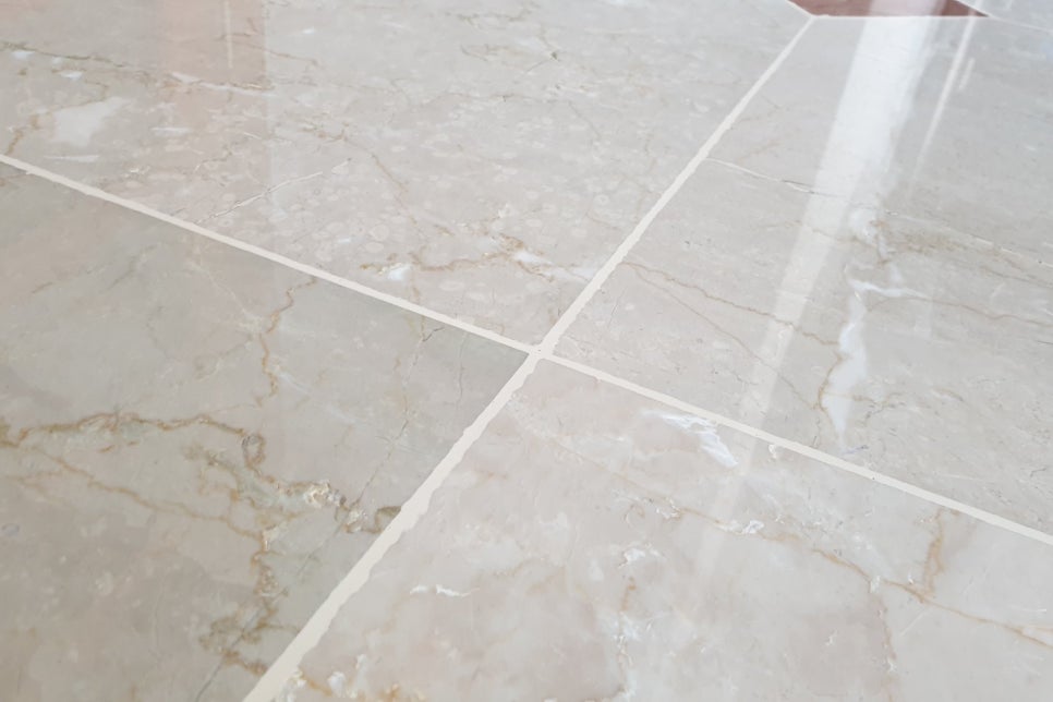 현관 대리석 연마 & 테낙스줄눈 시공